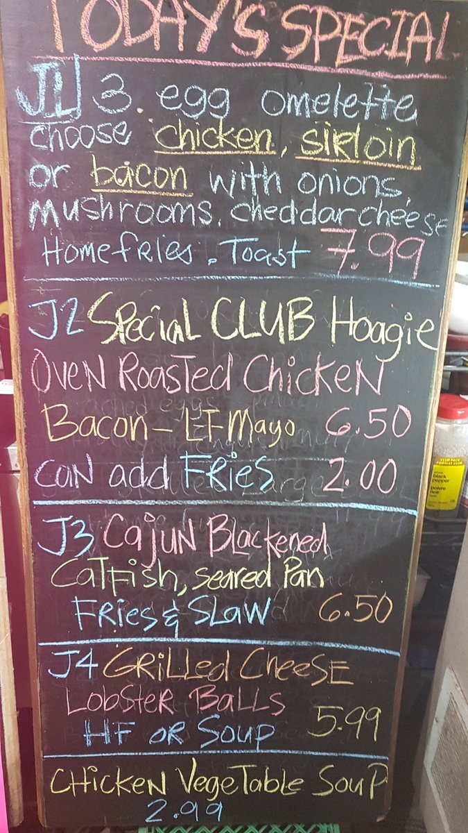 Monday delights <a href="/thejetcafe/">The Jet Cafe</a>...lobster grilled cheese