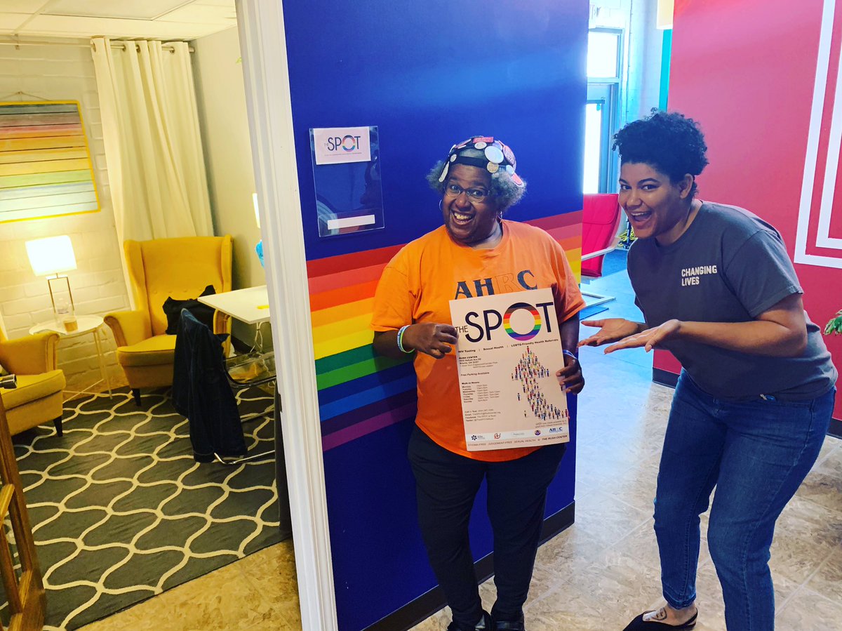 TheSPOTatRush's tweet photo. Who’s at The SPOT? Ms. Mona’s at The SPOT! And so is Jordan, from AbsoluteCARE! Come by, get tested! Get info! Get some love and encouragement! You deserve it! #happymonday #thespot #hitthespot https://t.co/roXDiXVlft