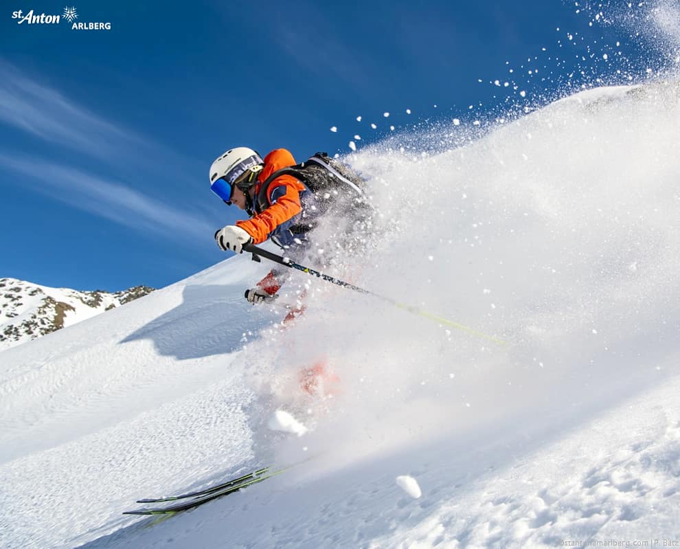 April goals? 😉 #SpringSkiing ⛷

#stantonamarlberg 
#arlberg #lovetirol #austria🇦🇹 #österreich🇦🇹 #alpinephotography #skiing⛷ #snowboarding🏂 #greatshots