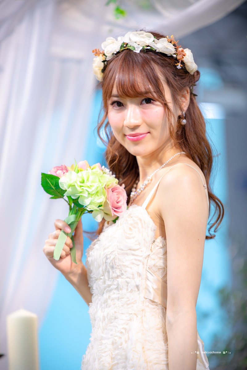 sakicchons's tweet photo. ずーっと載せ忘れていたCP+のお写真( ˊᵕˋ ;)💦
TAMRONブースで70-200 F2.8をお借りして撮影しました📷✨
モデル 小越しほみさん(@shihomi1129)
とっても可愛い方で惚れちゃいます😊
#TAMRON
#シーピープラス2019
#CPプラス
#CPplus2019
#マイタムロンレンズ
使用レンズ✨A025
希望レンズ✨A043 https://t.co/8ubb9lNCnE