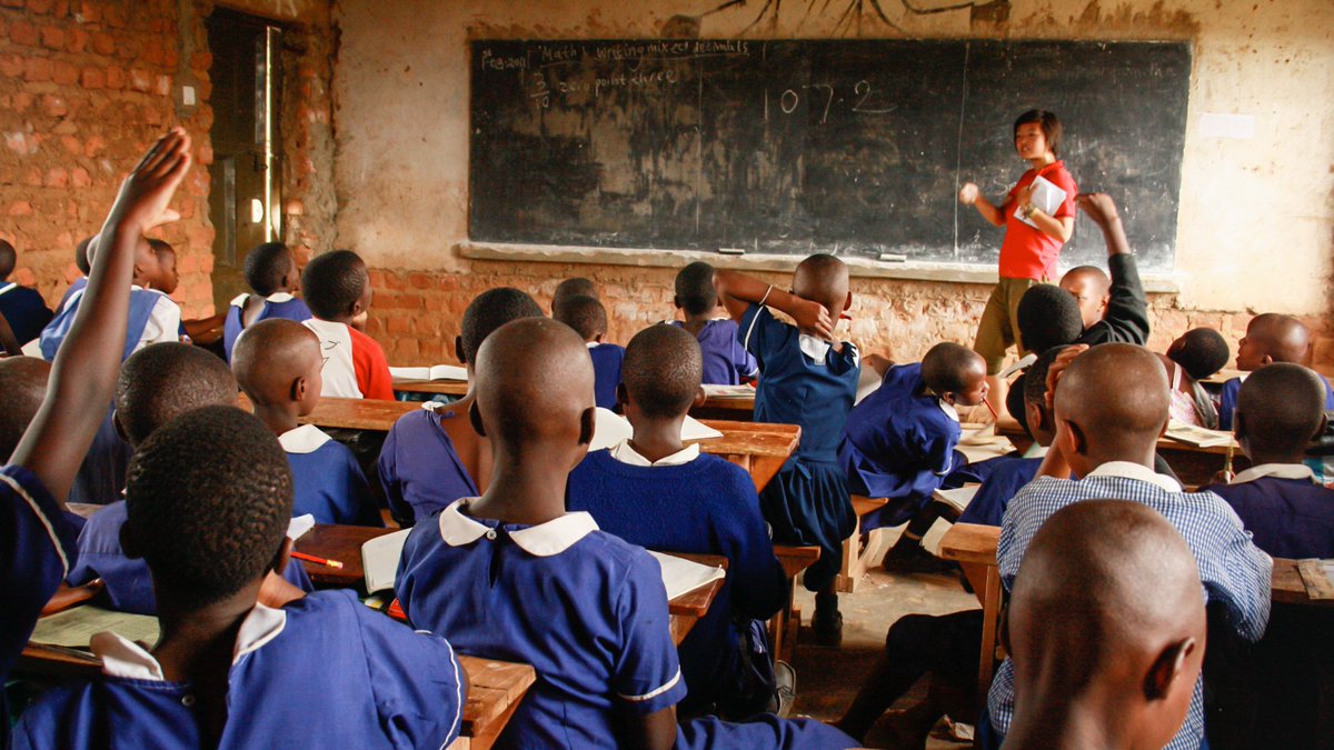 Join us in Uganda on one of our 6 or 12 week programmes where you will support local teachers in their classrooms and provide learning intervention programs that help make sure every child is making progress. Find out more here: volunteeruganda.org #VolunteerUganda