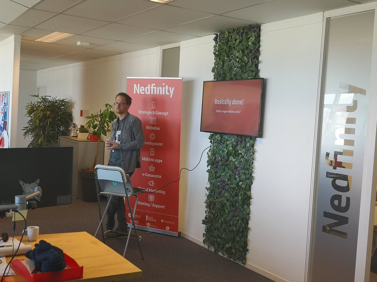 Nedfinity's tweet photo. Presentatie Support Afdeling....#support #sla #nedfinity https://t.co/ngD4FKzuDi