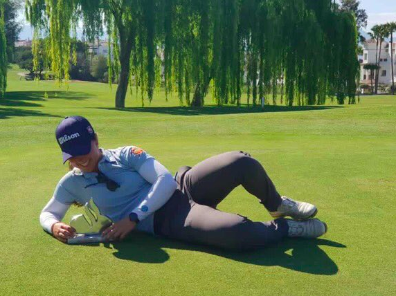 Becas Podium tweet media