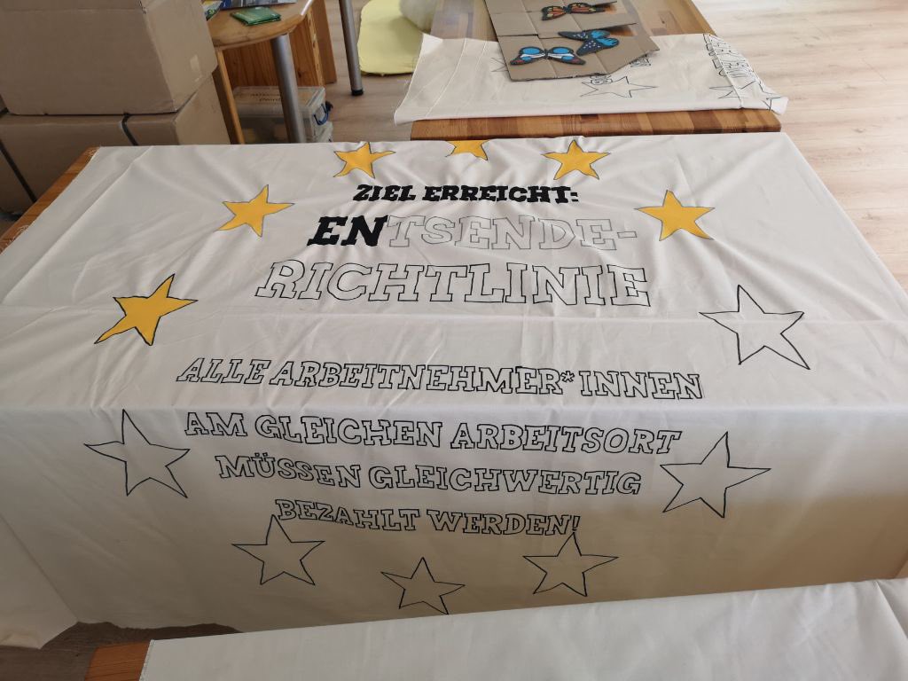 TerryReintke's tweet photo. Ahhhhhhhhhhhh, Gelsencity feiert Erfolge im Kampf für mehr Gerechtigkeit in Europa. 💪🏼😍✨🇪🇺💖💚😘

Bester Kreisverband, wo gibt! https://t.co/pjQVizJC3n