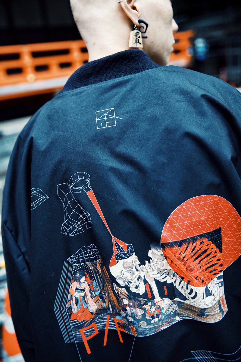 ___hizumi___'s tweet photo. 【プレゼント企画】

「UKIYO Graffiti blouson」を1名様へ

◼️応募方��
このアカウントをフォロー&amp;
このツイートをRT

◼️応募期限
4/21 23:59

◼️発表は締め切り後近日中に

◼️サイズ・コンセプトムービーは返信欄にて

※注意事項読んでください https://t.co/XXBfkPdOrX