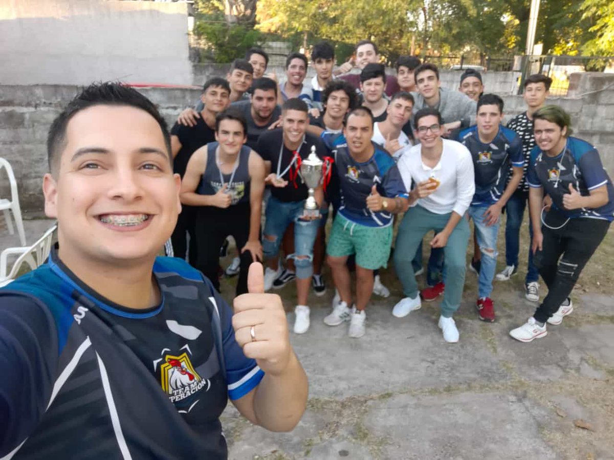 Team Superación tweet media