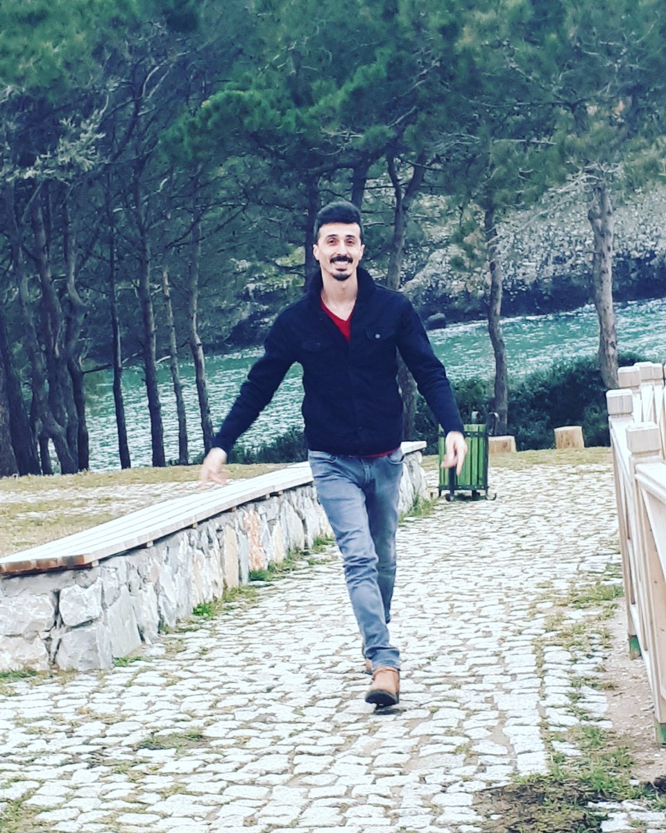 #YaşamayıSeviyorum aldigin her nefesin hakkini verceksin..😉