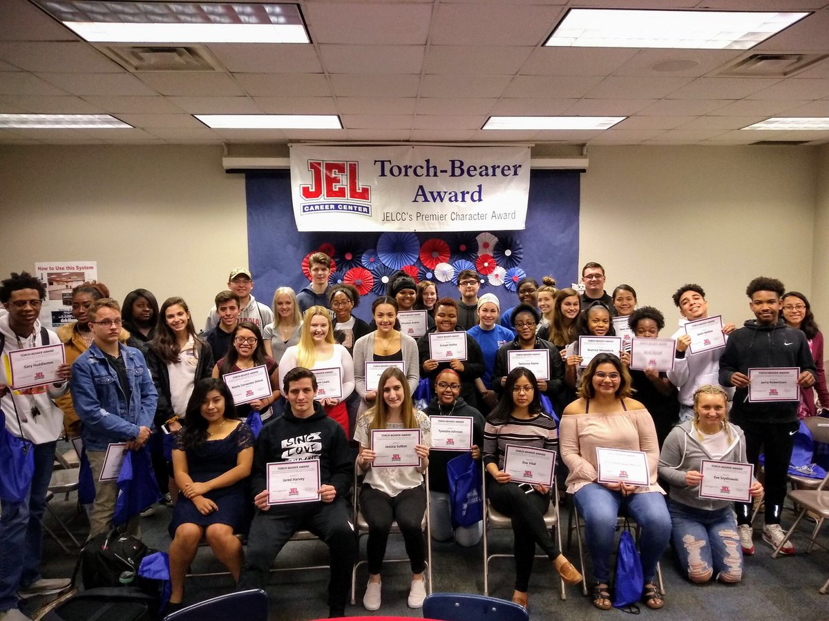 JELCC's tweet photo. Congratulations to @JELCC Torch-Bearers! #character #leadership #IBlearnerprofiles #universalexpectations #CTE #WeAreProudOfYou https://t.co/a1LhbhqOUs