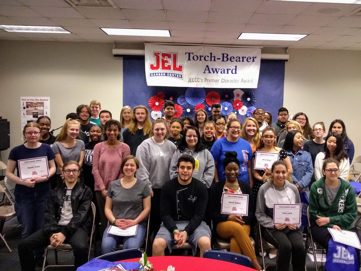 JELCC's tweet photo. Congratulations to @JELCC Torch-Bearers! #character #leadership #IBlearnerprofiles #universalexpectations #CTE #WeAreProudOfYou https://t.co/a1LhbhqOUs