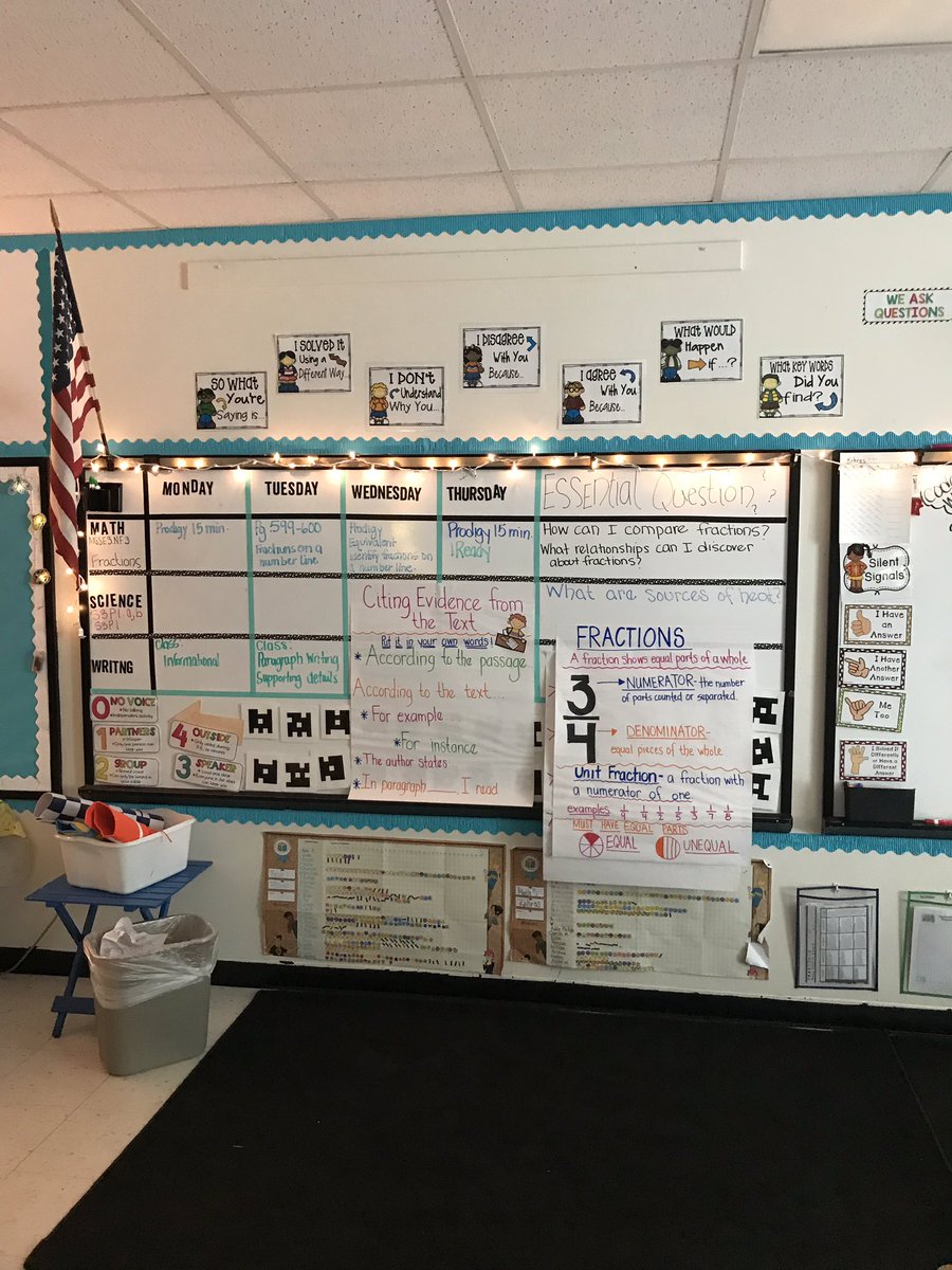BennettSHE5th's tweet photo. @summithillhusky #pawsandshare     Personalized learning in Mrs. Kehres’ class. 😊 https://t.co/eUdGJrI7zv