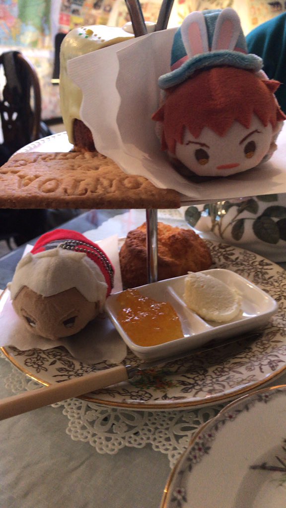 Ric ˊヮˋ っmo 4月15日衛宮士郎誕生日おめでとう 衛宮士郎誕生日 ケーキとかカフェだけどお祝いだ おめでとう