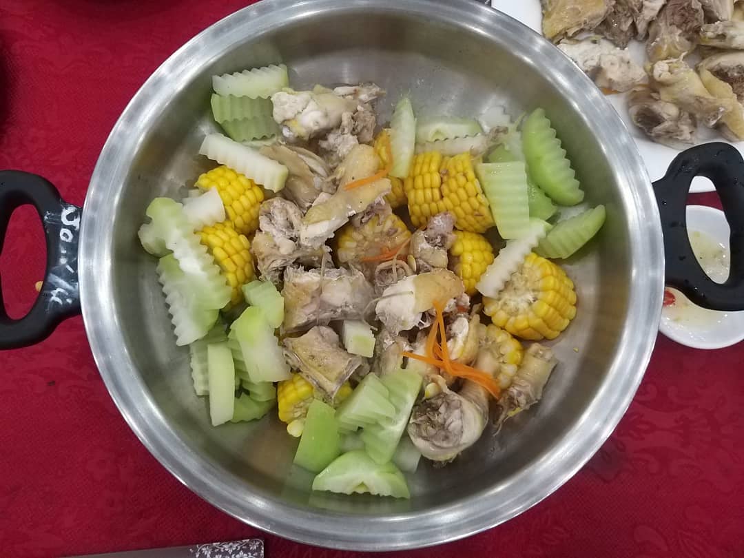 HuyVuiPhet's tweet photo. 2019.04.14
#LẩuKhôThậpCẩm #NồiQueenWok_NồiThần
Link share: https://t.co/DRwpN51Yp9
#NồiQueenWok_NồiThần, Thật không thể tưởng tượng được, Việc nấu ăn lại trở nên ĐƠN GIẢN và THỨC ĂN NGON KINH KHỦNG...hihi

Link share:
https://t.co/NpZKMn6vB8 https://t.co/Gwjsk1gXQu