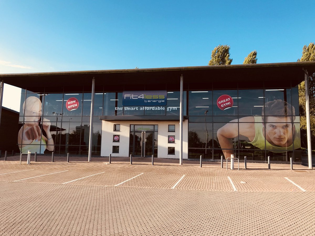 CardiffFit4less's tweet photo. Sign up today for £14.99 for the first 3 months plus no joining fee using the exclusive promo code SAVE30 https://t.co/oGaPmpgGAo #summerbodystartsnow #energiefitness #cardiffbay https://t.co/pIoVIiLcyf