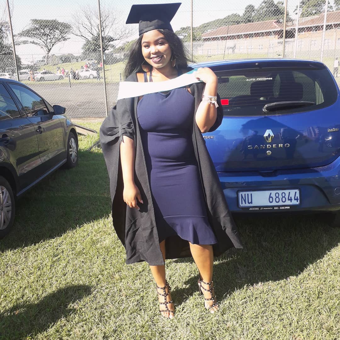 Khanyo_Bright's tweet photo. It wasn't easy but I made it π π πππ #MUTgrad2019 #QualifiedMarketer https://t.co/BUJajsjQhD