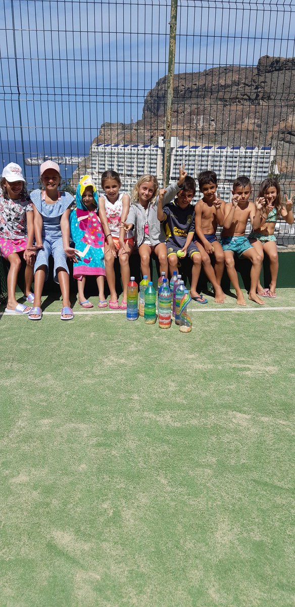 CharlotteCatCCB's tweet photo. The winner received a #bambootoothbrush 👏 
Our kids are really looking forward to the next activity tomorrow which will be the #Ecowordsearch
@AnimaCalaBlanca @DanielRguezRM @ccb_cecile @JoseArt76064434 @LuzGarc99915553 #DiamondGoGreen #LifeatDiamond @Green_Hotelier https://t.co/MvmwsCpRht