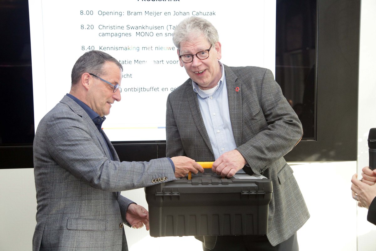 rovzh's tweet photo. En natuurlijk dank aan alle aanwezige ambassadeurs #ikmaakeenpuntvannul en welkom aan Peter van Dijk #TSS #Schelluinen als nieuw lid van het almaar groeiende netwerk! https://t.co/3MRtCJQQxq