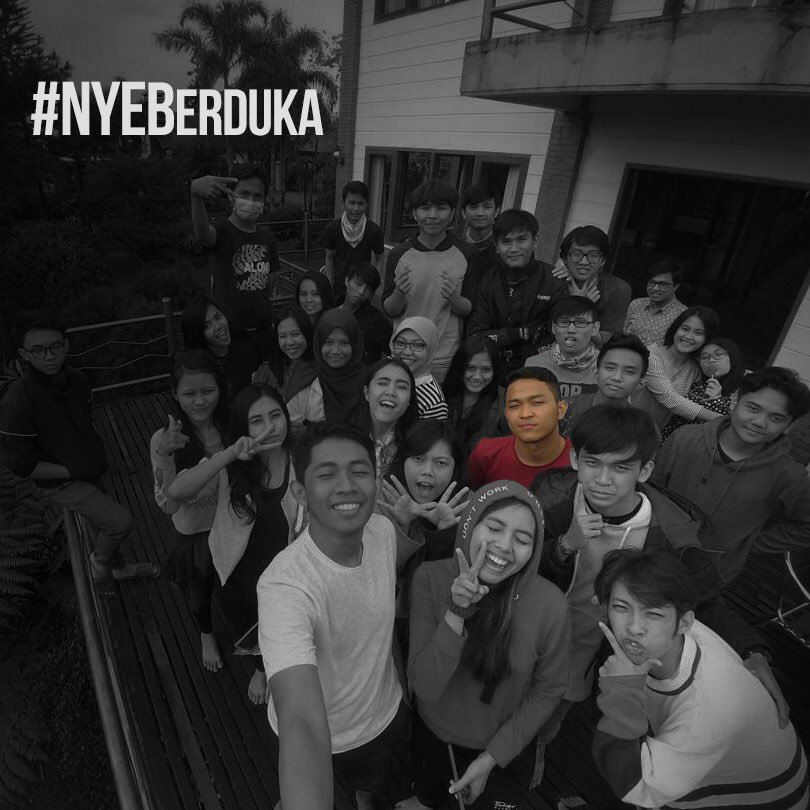 Innalillahi wainnailaihi raaji'uun. 🙏 #NYEBerduka atas kepergian saudara kami, Aldi (<a href="/aldisyahm/">Aldis</a>). Kami kirimkan doa terbaik untuk Aldi, semoga amal ibadahnya diterima dan keluarga yang ditinggalkan diberikan keikhlasan serta ketabahan. SarangNYE, Aldi. 💙