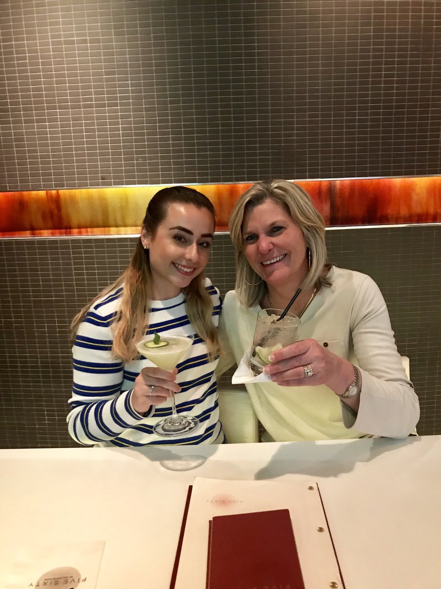 energywarellc's tweet photo. Victoria Ramos & Julie Darst (of TDM, Inc. ) holdin down the @energywarellc™ Fort on Day 2 of the #TORCHEvent ( @torchnet ) in #Dallas ( @HyattRegency ). Started off great and ended even better! #WorkHardPlayHarder #LightingTheWayForward https://t.co/QOglZIDjQq