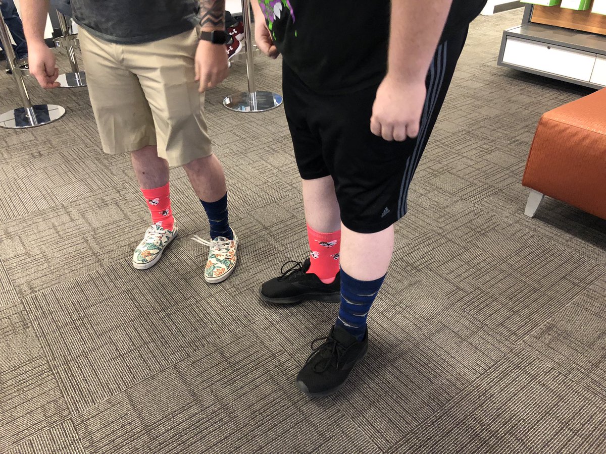 RollaMoATT's tweet photo. Fun sock day after a fun store meeting! #KAMO #Hunting4numer1 #makingworkfun #lifeatatt https://t.co/qXLPQQvAkm