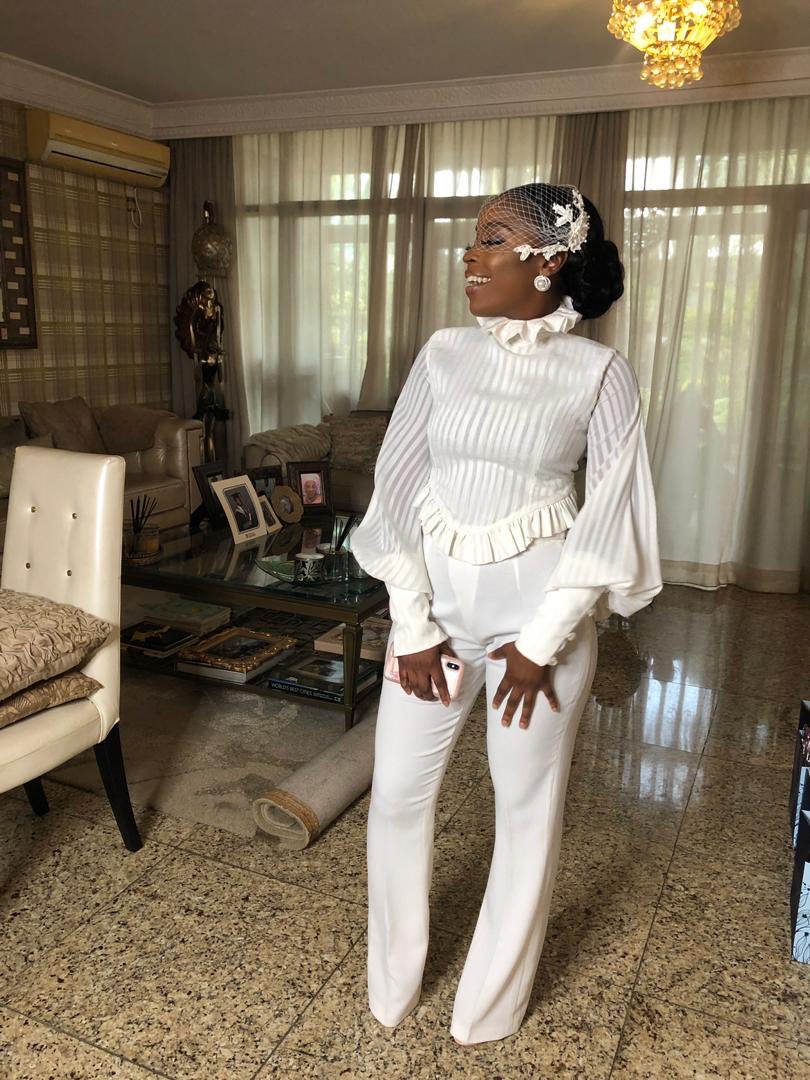 TITIBELO_'s tweet photo. Beautiful Loyin is Super Gorgeous #InThatTITIBELOSet for her Civil Ceremony β€οΈ
π @anitabrows
#TITIBELO #TITIBELOClassic #WeddingGuest #SundayBest #WorkFit #BossBabe #WinningWoman #BuyNigerian #BuyTITIBELO #StatementSleeves #StatementPiece #InternationalWomensDay #IWD2019 https://t.co/3w9jd5HBj3