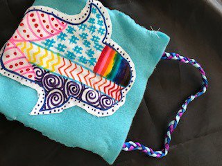 VHPS_Art's tweet photo. So proud of Year 4 Blue for completing their sewing challenge. Mini felt bags hand stitched with Hamsa Hand decoration. #vhpsart #vhps_Year4 #VHPSChallenge #VHPSsuccess #primaryart #primarysewing #textileprojects #hamsahands #needles https://t.co/2IgacCZyAu