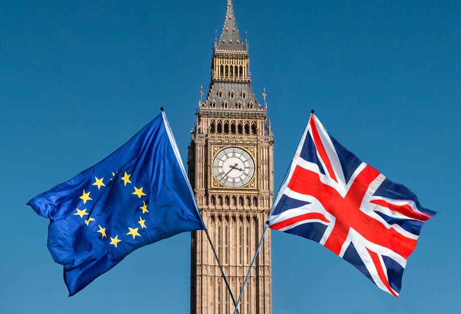 jccalbet's tweet photo. Els britànics van votar en referèndum sortir de la #UE, i tot i que gairebé fa 2 anys, no hi ha manera de que marxin, perquè no és gens fàcil, i no troben la fórmula. Els tractats europeus no preveuen que ningú marxi, i encara menys expulsar a ningú...
#BrexitTV3 https://t.co/kzSJfGH43x