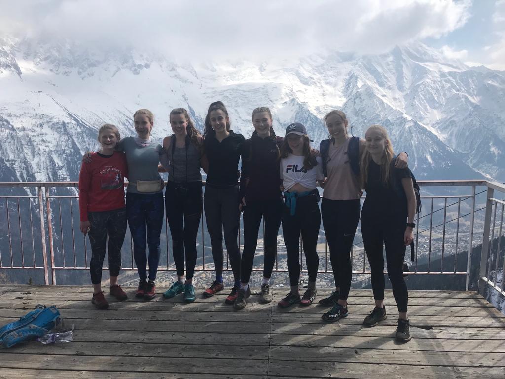 s_tunstall's tweet photo. Another fantastic training camp with @MancHarriers @Runsmarter1 ...after a mountain-style long run and vkm the girls got their revenge this morning with 200m reps on the track #chamonix #mountainrunnig #speedsters #lactichell https://t.co/wMwG6HCcbY