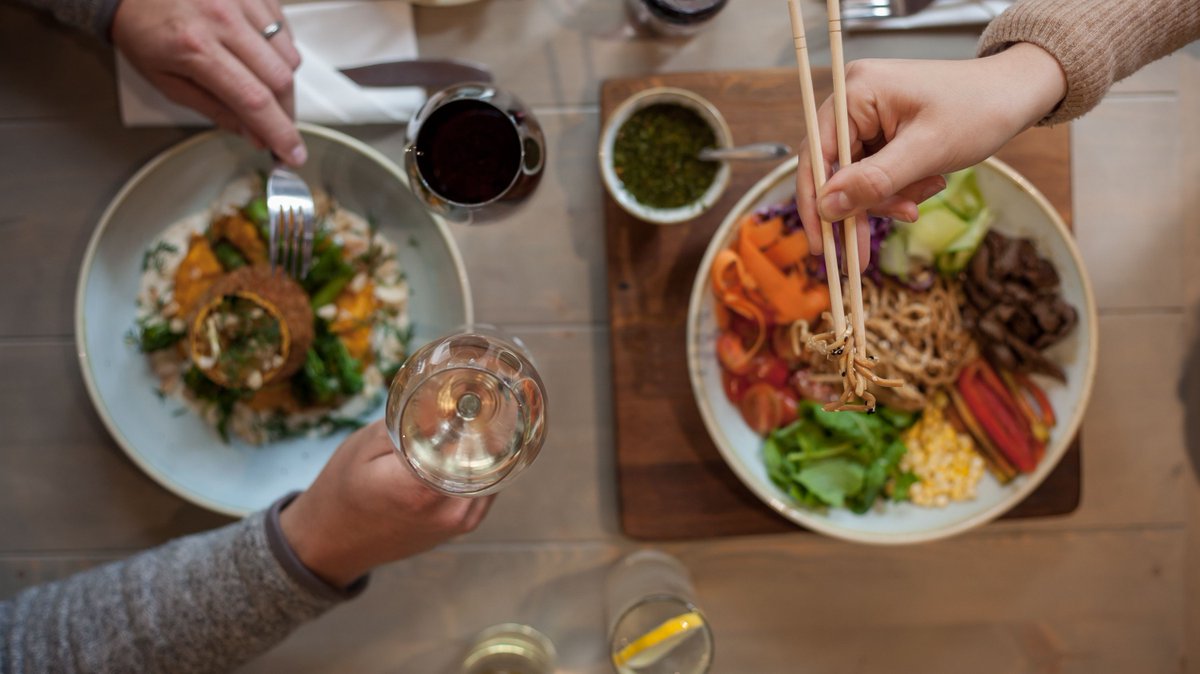 the ENTERTAINER - South Africa tweet media