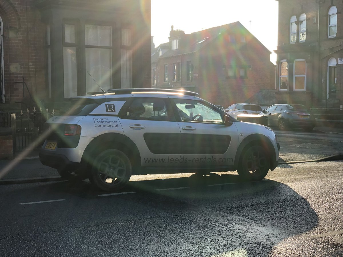 RentalsLeeds's tweet photo. We caught the sun shining, summer is on the way  ☀️

Are you a landlord and are looking for a company to manage your property? Are you still looking to rent your perfect property? Get in touch via 0113 2749283. 
#LeedsRentals #Headingley #HydePark #Woodhouse #Meanwood https://t.co/1DEfX49gGb