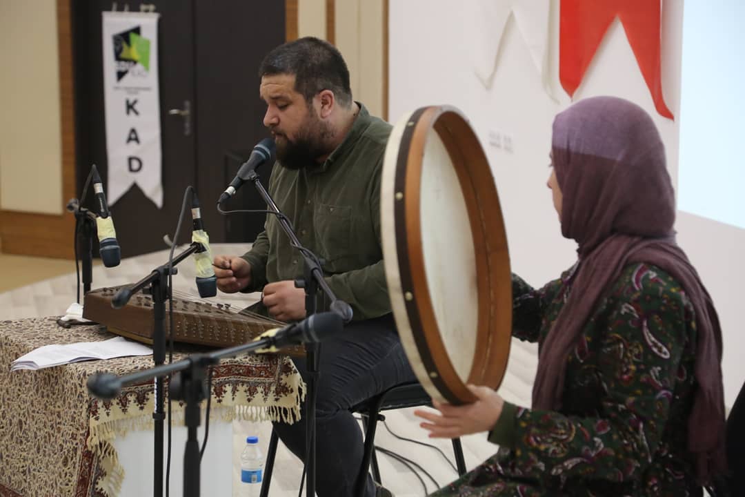 SDU_ESMAM's tweet photo. Endülüs Medeniyeti Araştırma Merkezi, Kritik ve Analitik Değerlendirme Topluluğu ve Genç Hareket Isparta ekibi ile “Niyaz-i Mısri’den Galip Dede'ye Besteler” adlı konser etkinliği düzenlendi. https://t.co/Vx3jTMtUUG