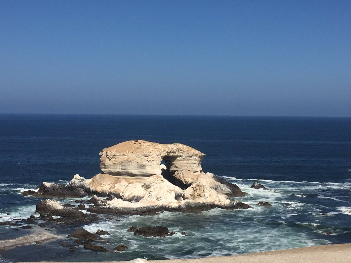 CONAFantof's tweet image. Si estás en quinto o sexto básico y eres amante de la naturaleza, no te pierdas la oportunidad de participar en el primer concurso de fotografía “Guardaparques por un día en el Monumento Natural La Portada” #antofagasta