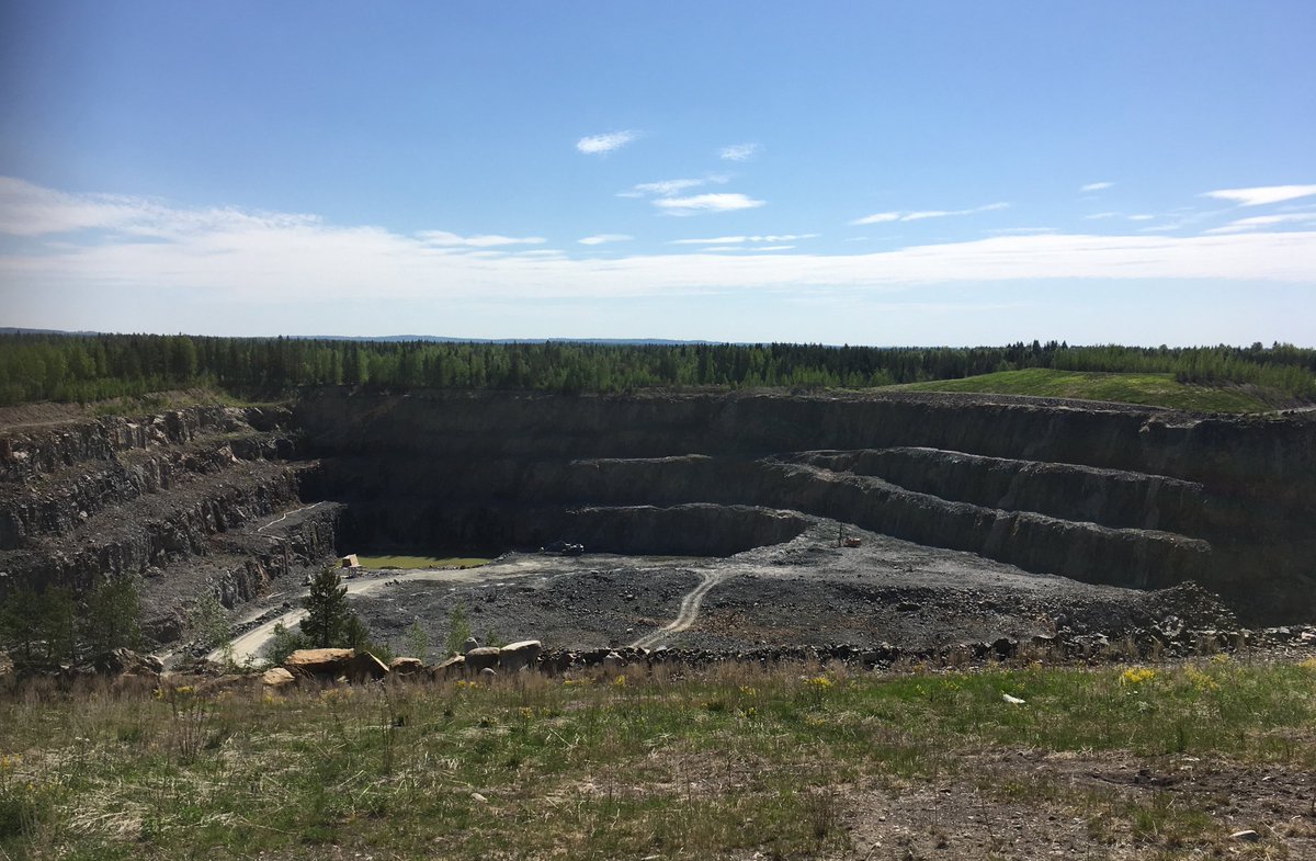 #Kiertotalous &amp; uudet liiketoimintamahdollisuudet! Toteutimme tiekartan Pyhäsalmen #kaivos`alueelle: nyt alueella kasvatetaan sirkkoja ja suunnitellaan bioenergiaterminaalia. Lue lisää: bit.ly/2P5Rmz0  #kestäväkehitys #ympäristö #bioenergia