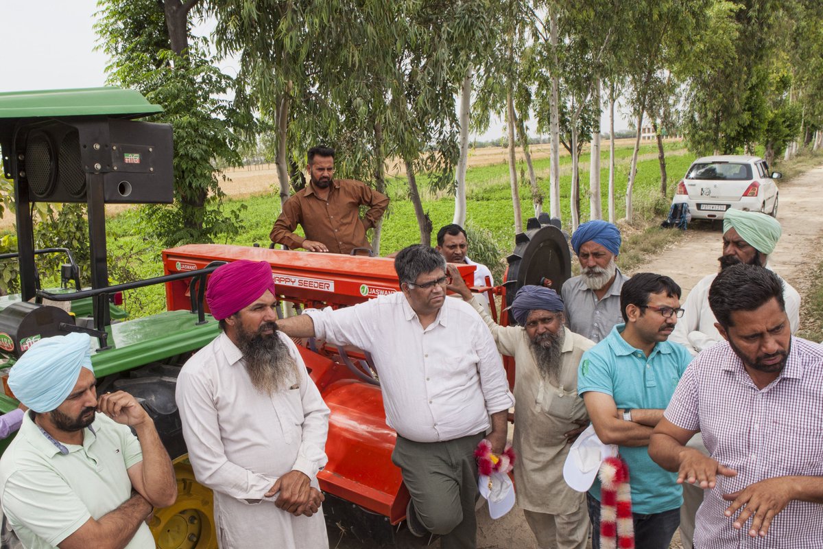 IPS_Foundation's tweet photo. A big thanks to our partners and farmers for their effective collaboration in making Farmer's Field Day a grand success.
#IPSFoundation #StopStubbleBurning #stopcropburning #agriculture #farming #farm #farmer https://t.co/org4B0oEx8