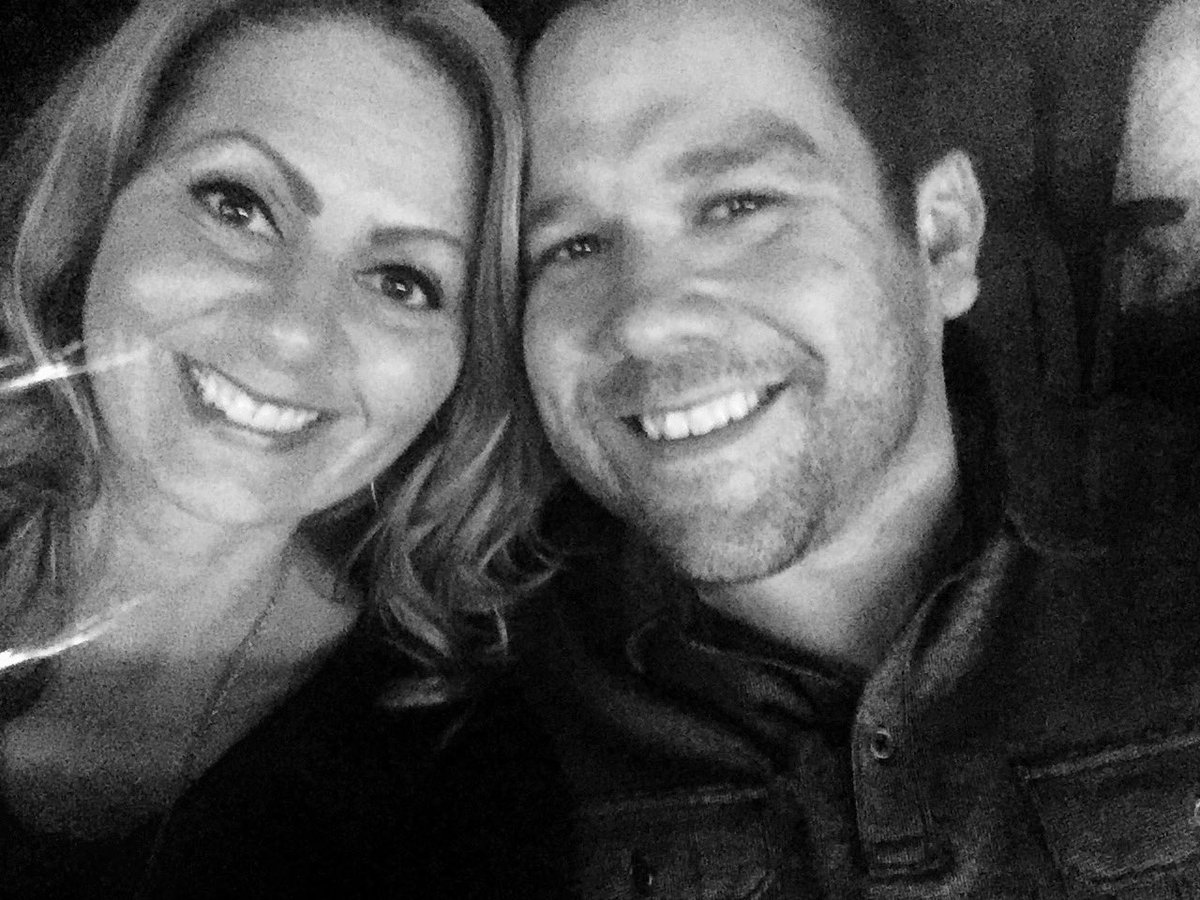 rrmorgans's tweet photo. Happy Anniversary to this beautiful woman that I’ve been lucky enough to call my wife for 19 years!! 💍@MorgansJennifer  #19years #manymoreyearstocome #loveyou https://t.co/1EGslTMik6