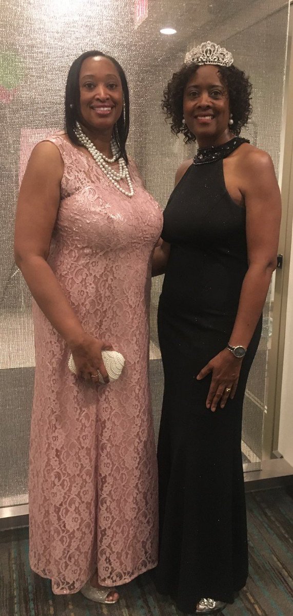 Members of Omega Gamma Omega during the SARC Closing Gala
#AKA1908 #AKAOGO #AKASARC66 #ExcellencePersonified