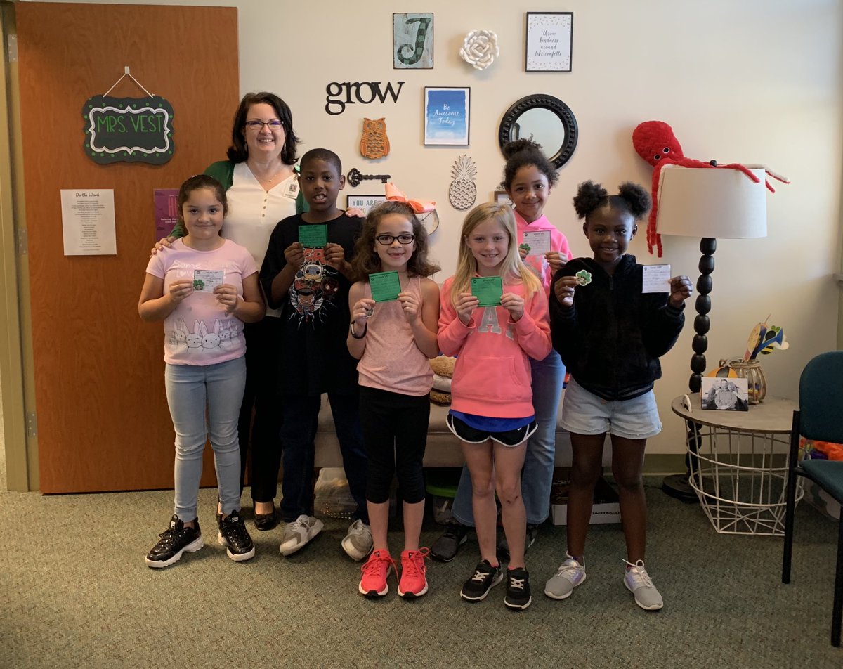 BrenhamElem's tweet photo. These are our #VestVIPs for last week! #thisisBES https://t.co/3ns23yd4Lu