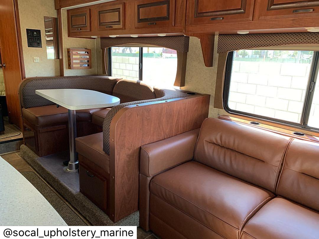KeystonBros's tweet photo. Love this RV Renovation by @socal_upholstery_marine !
βJust finished this #rv with some fresh new vinyl.
SoCal Upholstery
909-772-0280β
#keystonbros #rvupholstery #upholstery #rvinterior #custominteriors #customrv #rvliving #rvrenovation #reupholstery #vinyl https://t.co/yexfmjqiwM