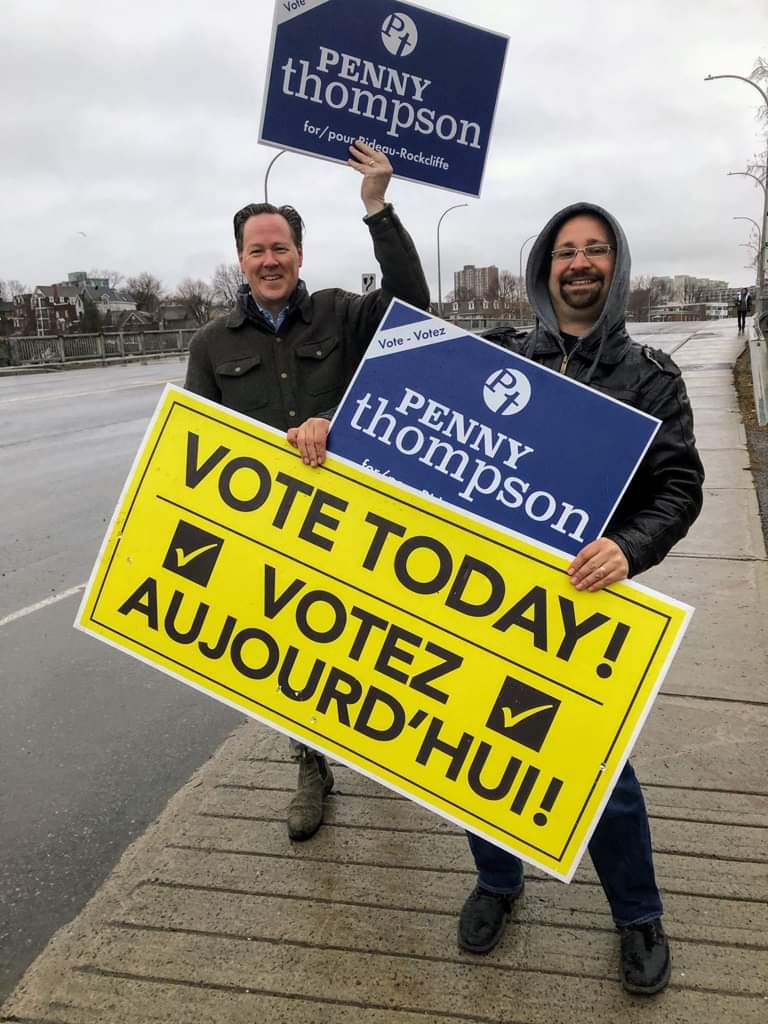 VotePENNYt's tweet photo. Even the rain cannot stop us! #RideauRockcliffe We've been working hard over the last few months engaging residents and building a strong campaign. We still need your support! Today is the day to get out and #VOTE! Thank you! #votePenny https://t.co/KSyiLRRxLO