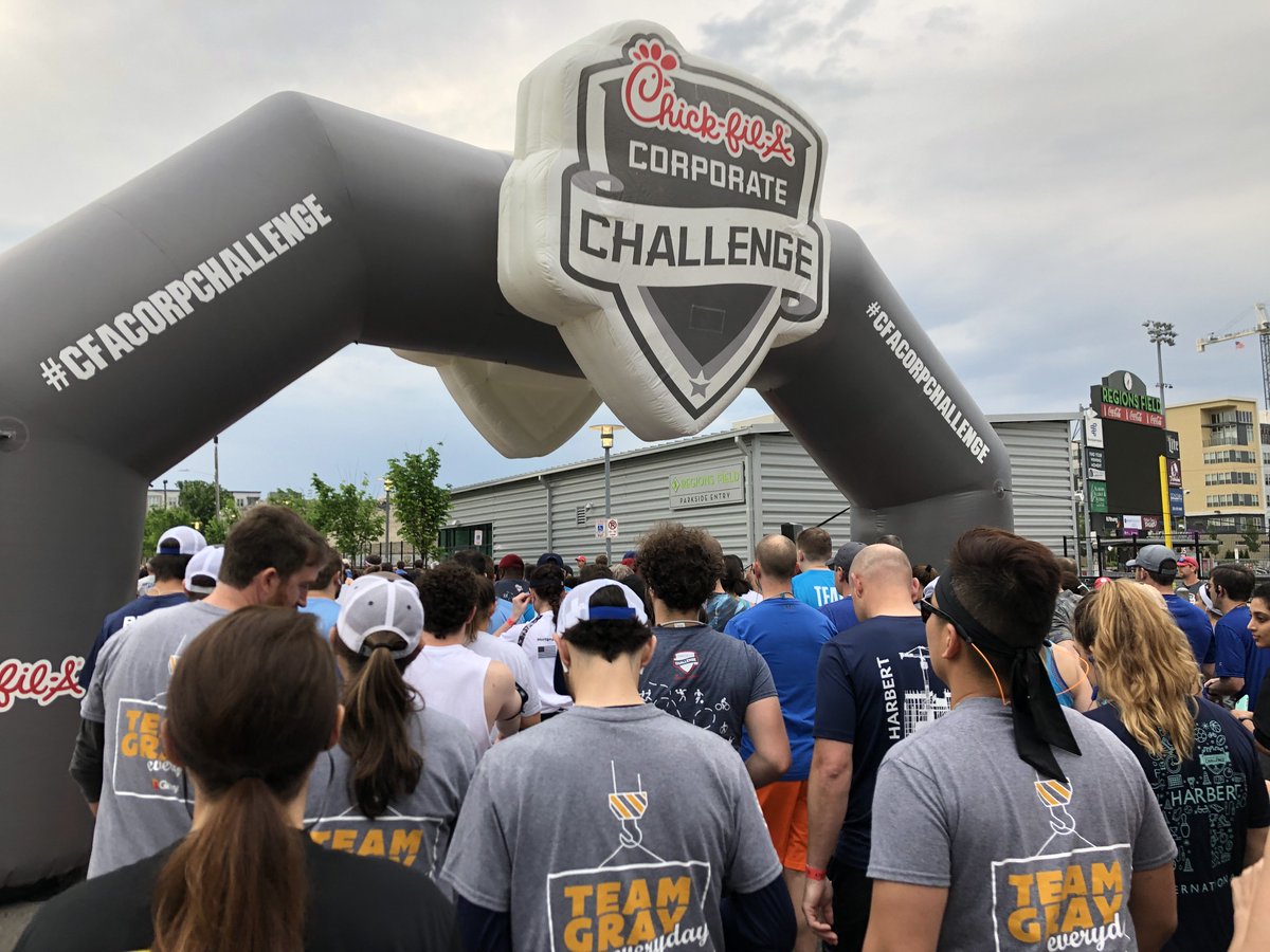 graycareers's tweet photo. Great to see our Southeast Regional Office take on another year of the @BhamChallenge! 💥 Very proud of all who participated in this awesome event! #TeamGrayEveryDay #BhamCorpChallenge #CFACorpChallenge #Birmingham https://t.co/Y0M5N47ie2