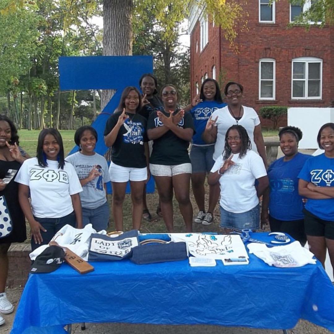 vintageskegee's tweet photo. Happy Charter Day to the Theta Beta chapter of Zeta Phi Beta Sorority, Incorporated, the FIRST sorority chartered on Tuskegee's campus! 💙🕊 https://t.co/JabiD167la