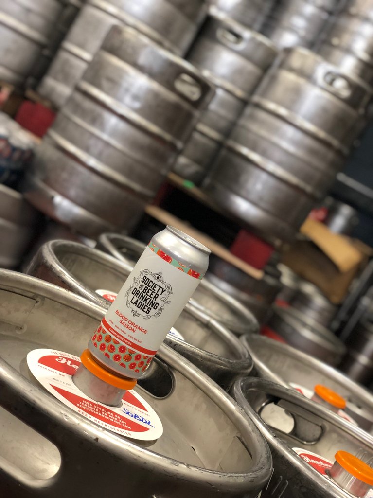 ladiesdrinkbeer's tweet photo. 🚨 It’s LIVE! 🚨 Our #brew0001 Blood Orange 🍊 Saison is ready to hit the @lcbo shelves. Keep your eyes peeled at your local! 🍻 You can always ask for your local store to call @hendersonbeerco to order! ☎️ So excited to share this tasty brew with all of you! 🙌 #societyontap! https://t.co/X7p1jRvDvf