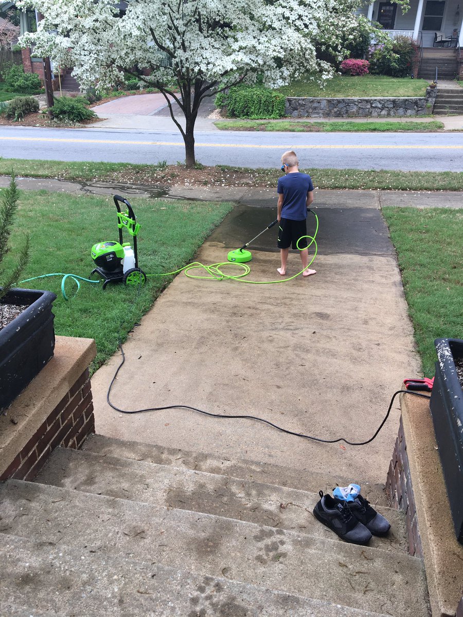 TrippRhoads tweet media