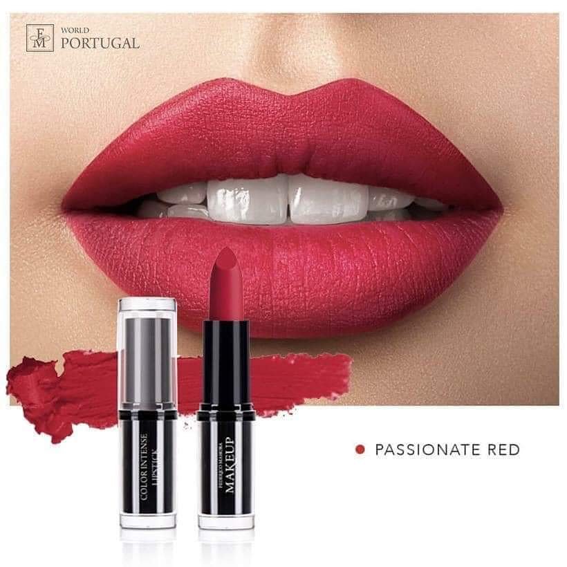 FmWorldMadeira's tweet photo. Sabia que o batom vermelho é o vestido preto da maquilhagem? Hoje recomendamos o nosso Batom Clássico Color Intense, num tom forte e muito sedutor - Passionate Red ❤

#maquilhagem #classico #corintensa #batom #vermelho #beleza #belezanatural #portugal #funchal #ilhadamadeira https://t.co/g6hH5fq893
