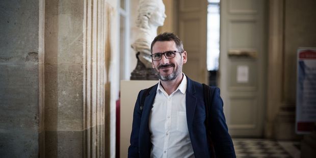 BaseLobbying's tweet photo. Bravo @M_Orphelin pour sa tribune dans @leJDD en faveur d'une publication PAR les responsables publics dont les parlementaires de leurs RDV et travaux avec les représentants d'intérêts ! BASE travaille aussi en ce sens ! #transparence #lobbyingresponsable https://t.co/h2OsU1mBec https://t.co/96vNSqPYoK