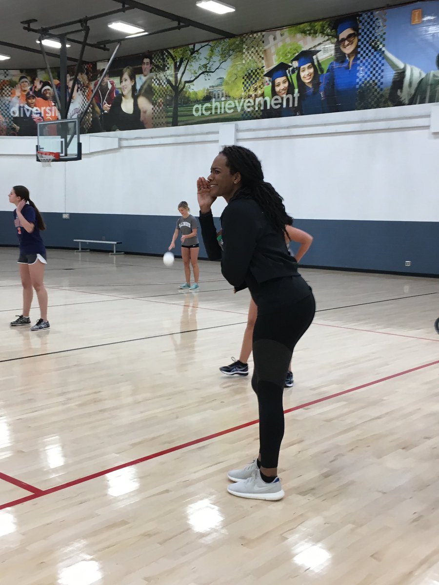 The <a href="/IlliniVBall/">Illinois Volleyball</a> staff had some fun yesterday coaching the Panhellenic Championship game...yours truly, Jimmy, and <a href="/Coachrjreed/">Rashinda Reed</a> helping <a href="/illinoisaphi/">Illinois Alpha Phi</a> to the title over @alfeereft and <a href="/CoachWenstrand/">Andy Wenstrand</a> with KKG (📸: <a href="/GianaOConnor/">Giana O'Connor</a>)