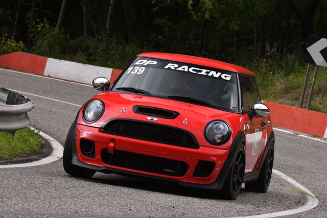 mattiperlecors1's tweet photo. Vito Tagliente alla 24^ Luzzi - Sambucina: Prestazione eccezionale, ma che sfortuna in gara 2...
https://t.co/D8Ds7Lnnql
#mattiperlecorse #luzzisambucina #hillclimb #tagliente #motorsport #automobilismo #auto #motori #cars #driver #race #salite #cronoscalate https://t.co/5DkHnuFB4B