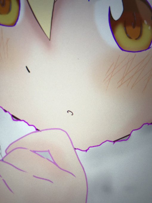 タカあるある〜

タカ「このレイヤーなんだ…?レイヤーの可視をオンオフしても何も変わらない…ミスか!消したろ!」

…数十分後…

タカ「あれ…唇塗らなかったっけ…?

……あっ!これかぁ!」

唇ほんと小さければ小さいほどわからんくなる 