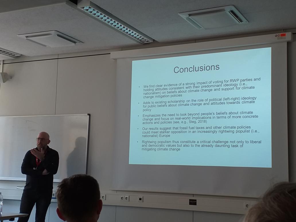 CESSDA_Data's tweet photo. Main conclusions from #JoakimKulin @UmeaUniversity on #nationalism and #ClimateChange denial in Europe: How nationalist and rightwing populist parties shape beliefs about climate change #ESSConf #research @joakimkulin https://t.co/4RkSR6fe3N