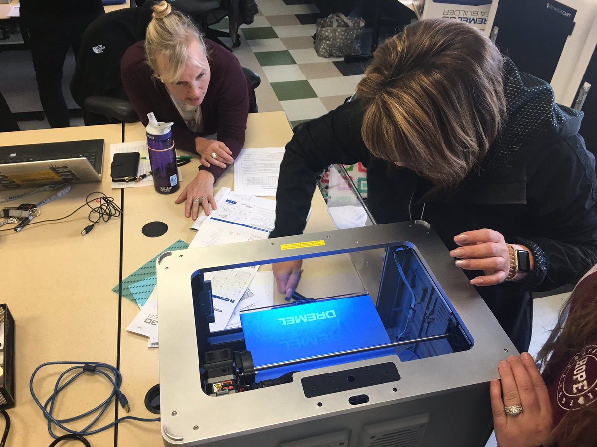 mrstrangio1's tweet photo. Excellent group of @Buffalo_Schools teachers using their time to build tech capacity. Great sessions learning everything 3D Printing for a classroom! One of the best tools for student creation and use in a #STEAMStudyHall 🖥 #eschoolnews https://t.co/xMjnbu4JAZ