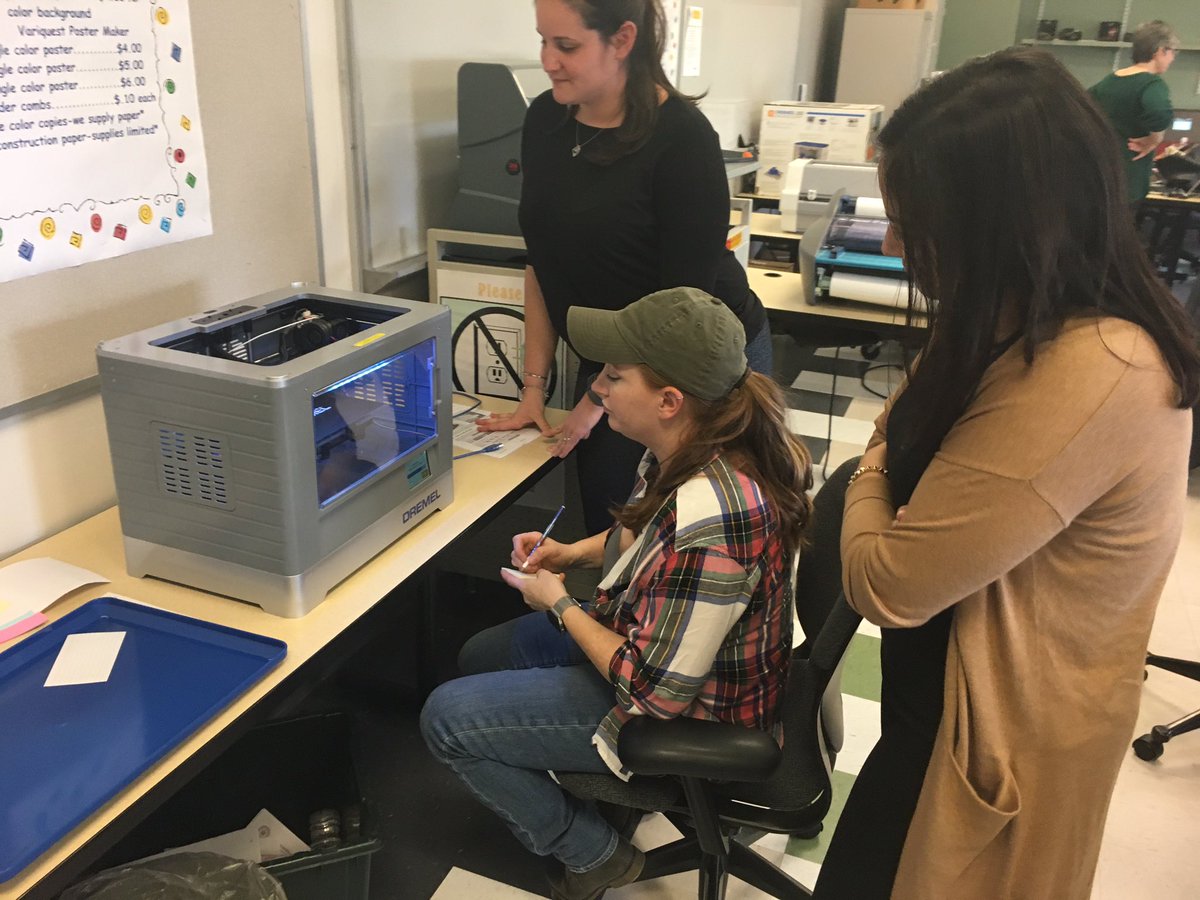 mrstrangio1's tweet photo. Excellent group of @Buffalo_Schools teachers using their time to build tech capacity. Great sessions learning everything 3D Printing for a classroom! One of the best tools for student creation and use in a #STEAMStudyHall 🖥 #eschoolnews https://t.co/xMjnbu4JAZ